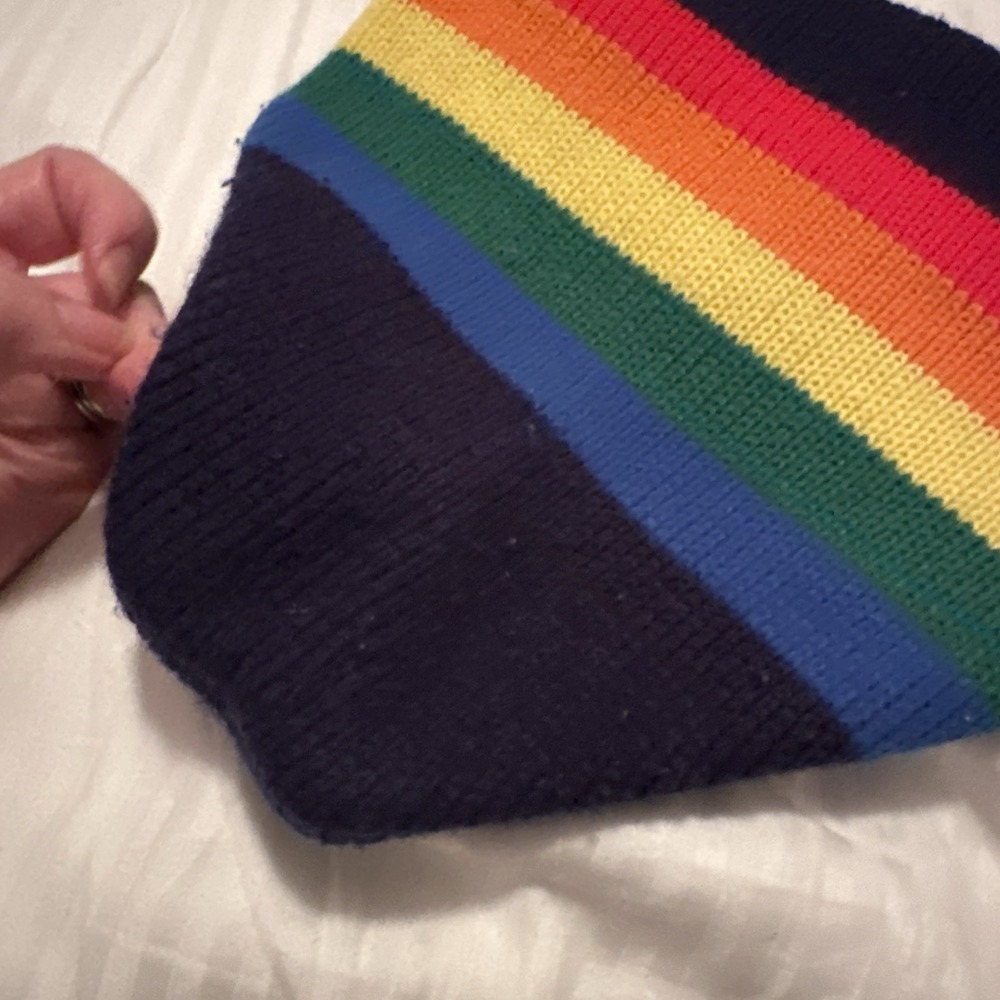 Vintage 80s Rainbow Striped Knit Beanie Ski Toque Wool Cap Hippie Pride Pom Hat - Picture 6 of 8